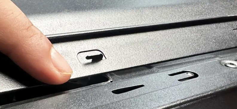 How to Open a PC Case Safely 10 slide-locks-on-pc-case